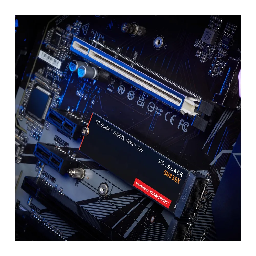 WD_BLACK SN850X NVMe SSD 4 TB interne SSD (Gaming Speicher — 5