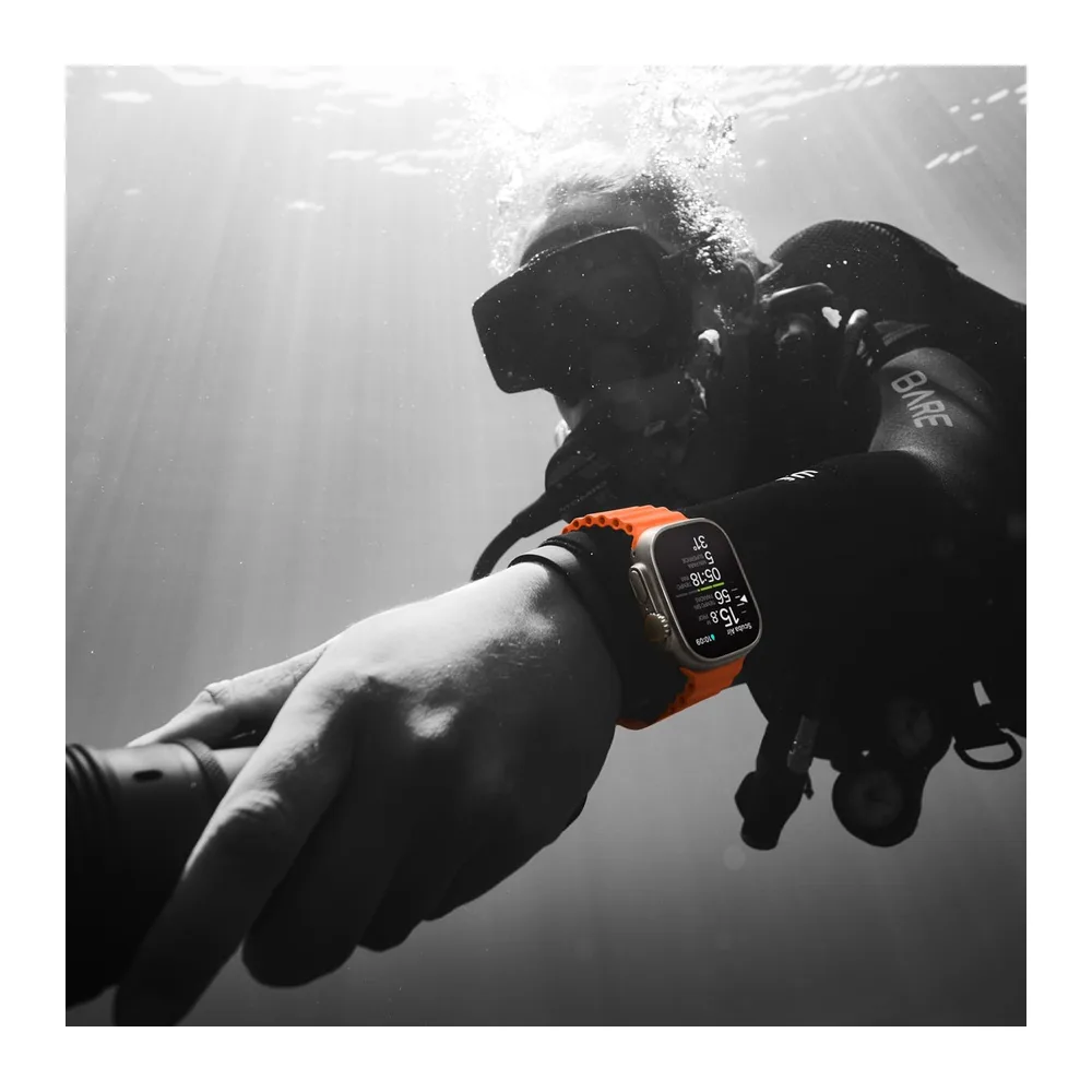 Apple Watch Ultra 2 [GPS + Cellular, 49MM] Titangehäuse mit Ocean Armband Orange - One Size (Generalüberholt) — 4