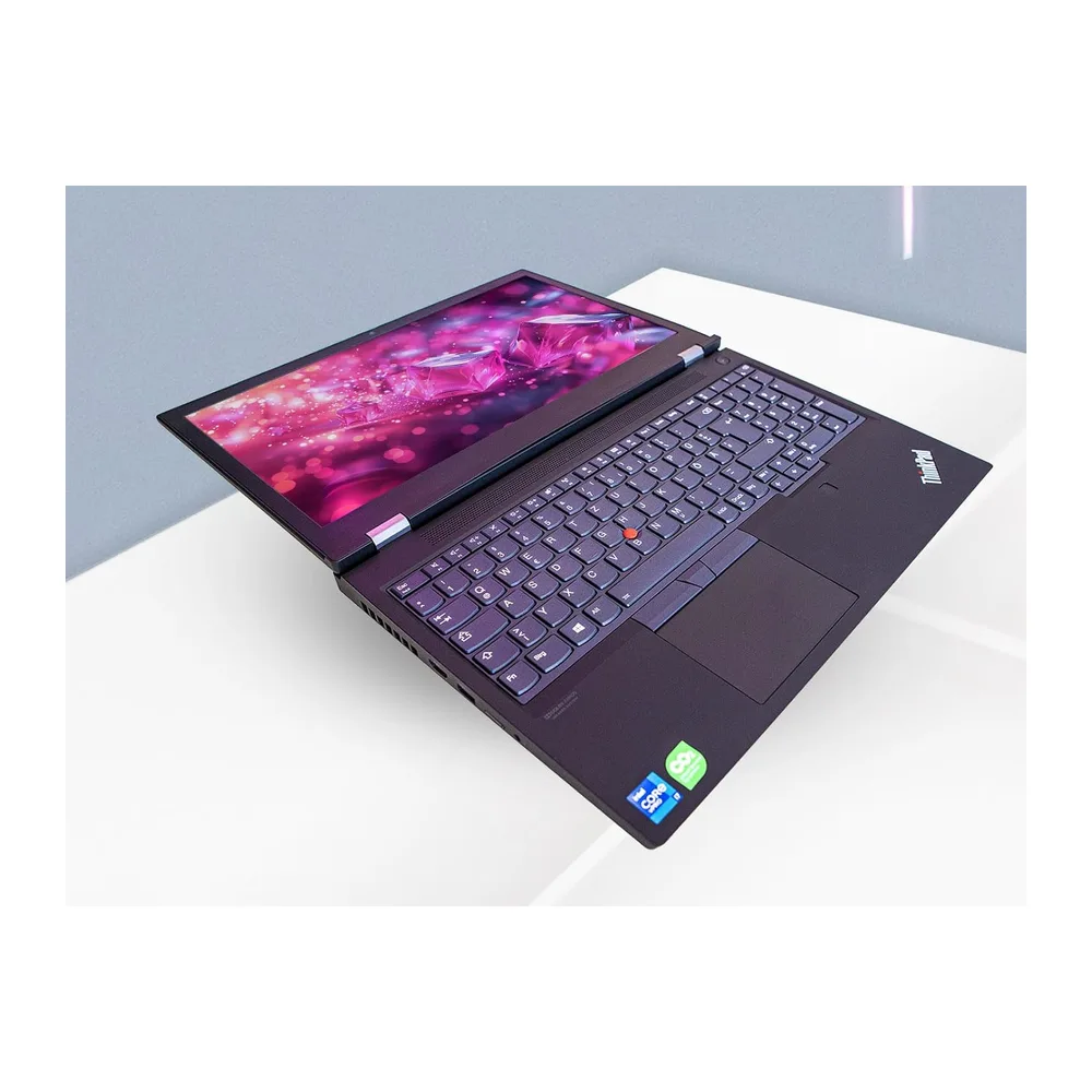 Lenovo ThinkPad P15 Gen 2, Intel i7 8x2.5 GHz 11.Gen, 64 GB Arbeitsspeicher, 512 GB SSD, 15.6 Zoll Display, — 3