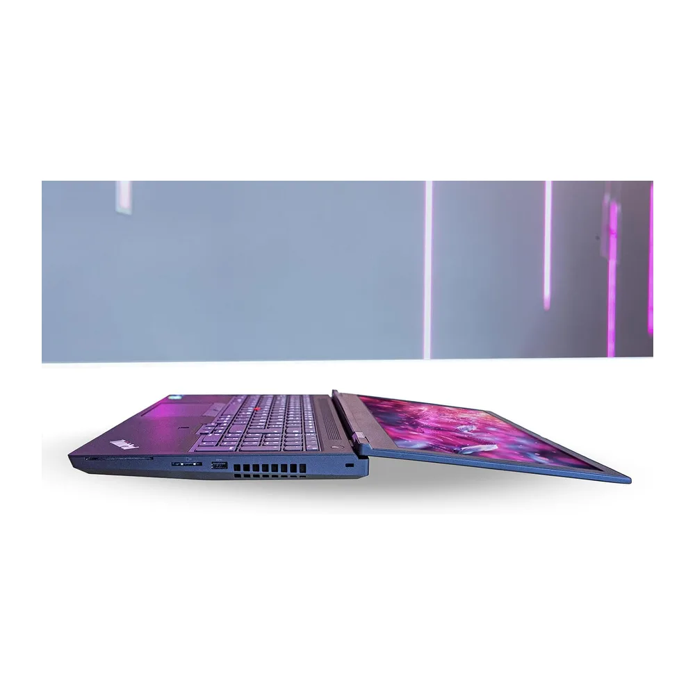 Lenovo ThinkPad P15 Gen 2, Intel i7 8x2.5 GHz 11.Gen, 64 GB Arbeitsspeicher, 512 GB SSD, 15.6 Zoll Display, — 4